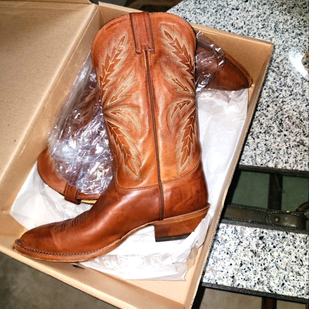 NOCONA BOOTS